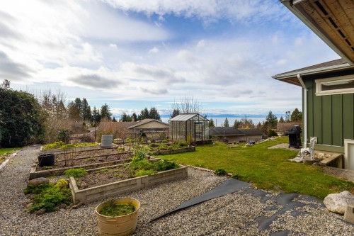 5012 Geer Road, Sechelt, BC 