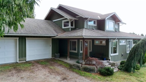 5012 Geer Road, Sechelt, BC 