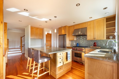 5012 Geer Road, Sechelt, BC 