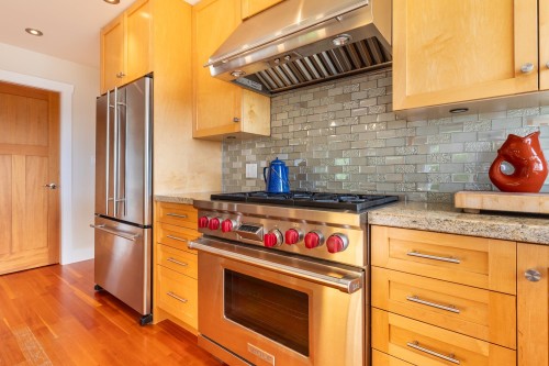5012 Geer Road, Sechelt, BC 