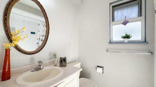 1169 Lansdowne Drive, Coquitlam, BC 