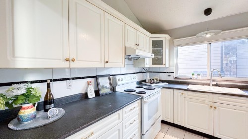 1169 Lansdowne Drive, Coquitlam, BC 