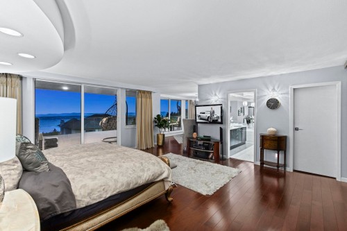 1130 Eyremount Drive, West Vancouver, BC 