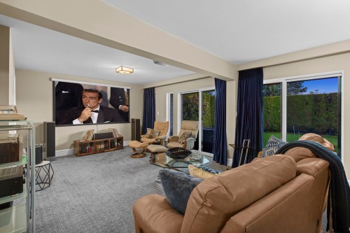 1130 Eyremount Drive, West Vancouver, BC 