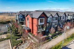 111-4662 Hemlock Way  Tsawwassen, BC V4M 0G1