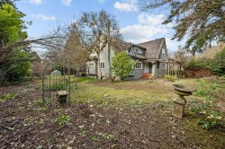 3737 Pine Crescent  Vancouver, BC V6J 4K4