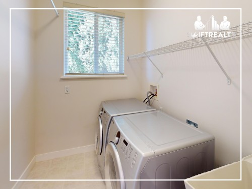 3346 Devonshire Avenue, Coquitlam, BC 