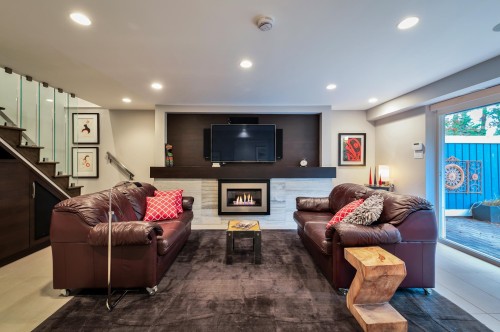 3669 Edgemont Boulevard, North Vancouver, BC 