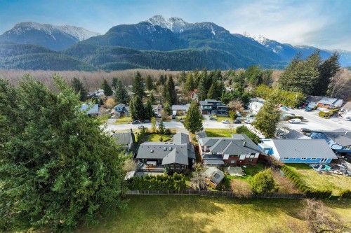 1518 Eagle Run Drive, Squamish, BC 