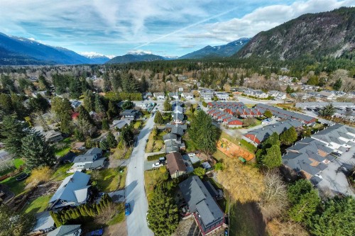 1518 Eagle Run Drive, Squamish, BC 