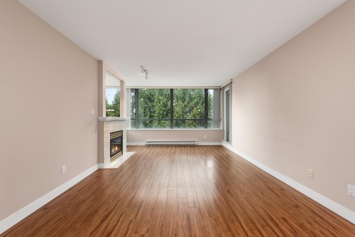 306-6622 Southoaks Crescent, Burnaby, BC 