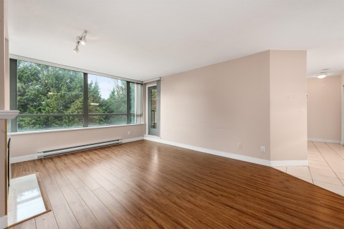 306-6622 Southoaks Crescent, Burnaby, BC 