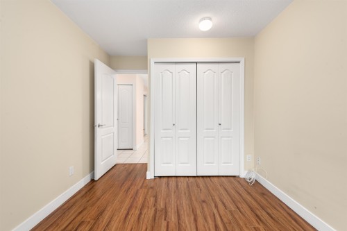 306-6622 Southoaks Crescent, Burnaby, BC 