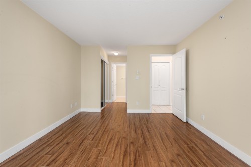 306-6622 Southoaks Crescent, Burnaby, BC 