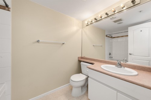 306-6622 Southoaks Crescent, Burnaby, BC 