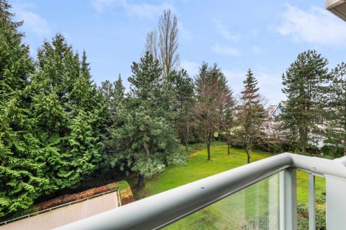 306-6622 Southoaks Crescent, Burnaby, BC 