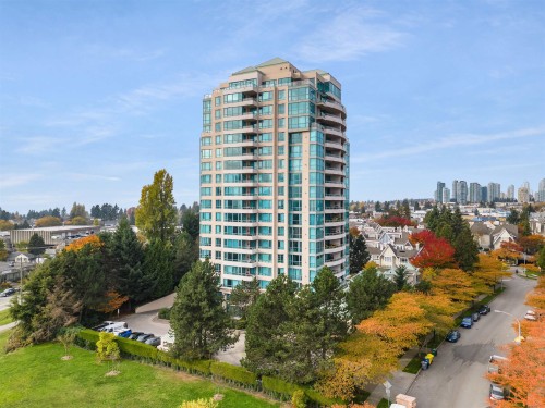 306-6622 Southoaks Crescent, Burnaby, BC 