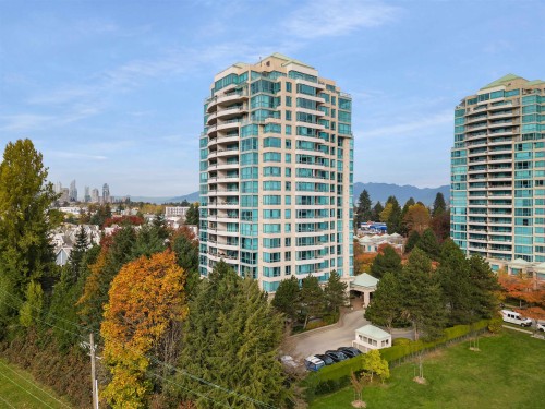 306-6622 Southoaks Crescent, Burnaby, BC 