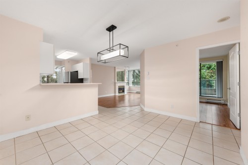 306-6622 Southoaks Crescent, Burnaby, BC 