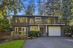 4535 Raeburn Street  North Vancouver, BC V7G 1R5