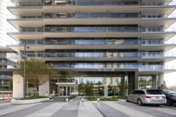 304-3809 Evergreen Place  Burnaby, BC V3J 0M1