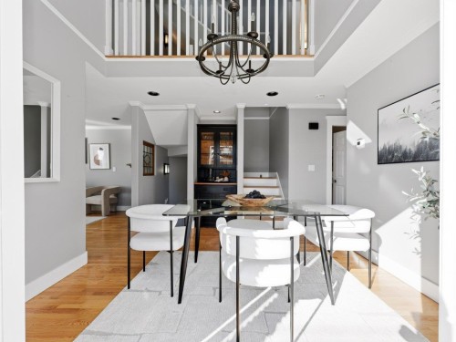 280 5Th Street E, North Vancouver, BC 