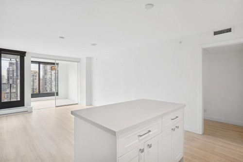 1502-1133 Hornby Street, Vancouver, BC 