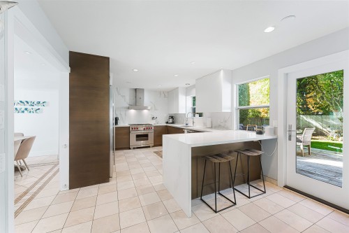 3968 Frames Place, North Vancouver, BC 