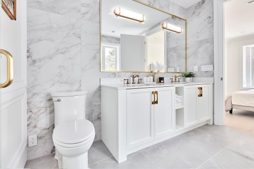 4005 35Th Avenue W, Vancouver, BC 