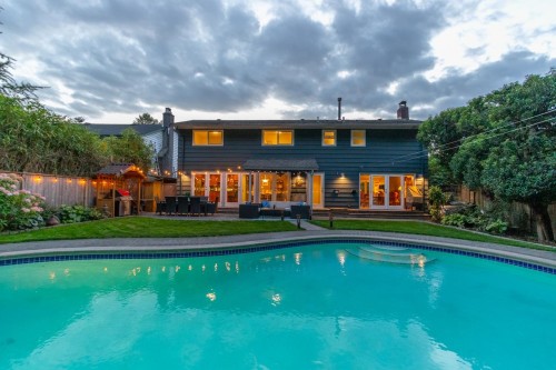 2864 Bushnell Place, North Vancouver, BC 
