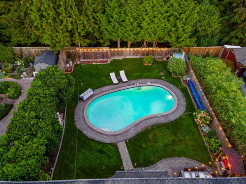 2864 Bushnell Place, North Vancouver, BC 