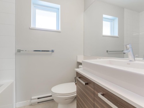 42-6965 Hastings Street, Burnaby, BC 