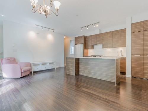 42-6965 Hastings Street, Burnaby, BC 