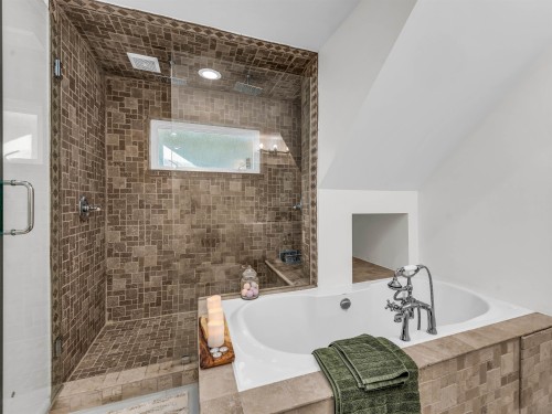 4254 Caddy Road, North Vancouver, BC 