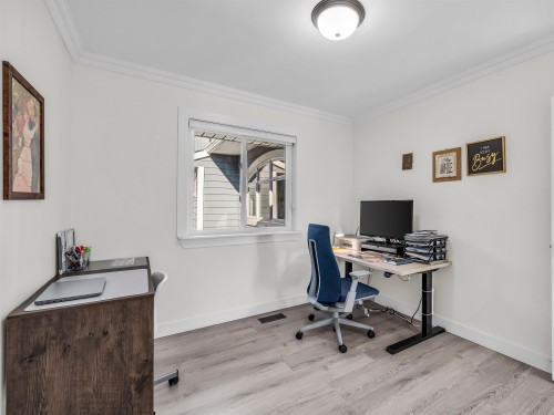 4254 Caddy Road, North Vancouver, BC 