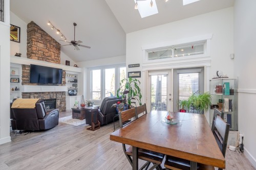 10510 Baker Place, Maple Ridge, BC 