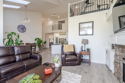 10510 Baker Place, Maple Ridge, BC 