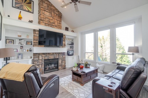 10510 Baker Place, Maple Ridge, BC 