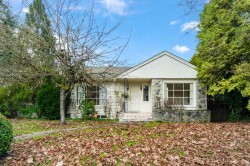 1441 49th Avenue W Vancouver, BC V6M 2R4