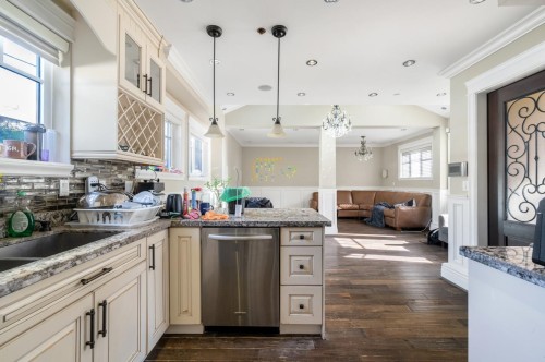 1441 49Th Avenue W, Vancouver, BC 