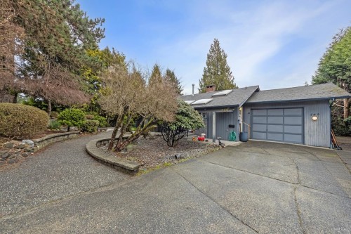 749 Carleton Drive, Port Moody, BC 
