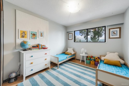 749 Carleton Drive, Port Moody, BC 