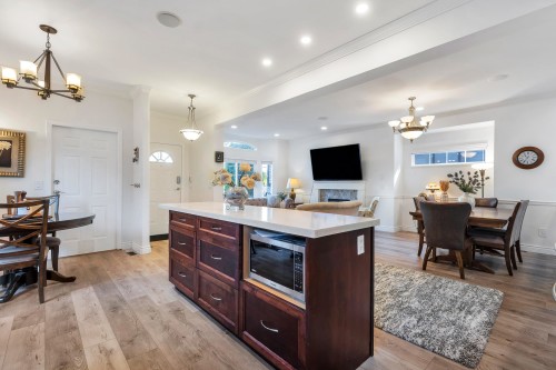 122 Blackberry Drive, Port Moody, BC 