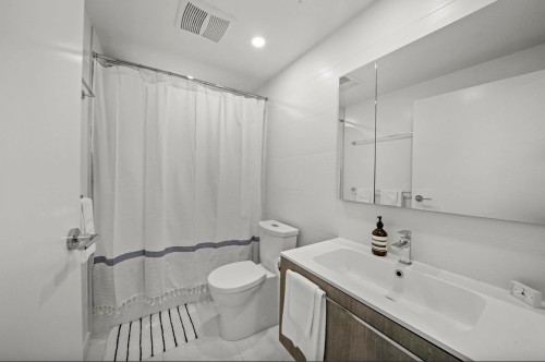 1911-285 10Th Avenue E, Vancouver, BC 