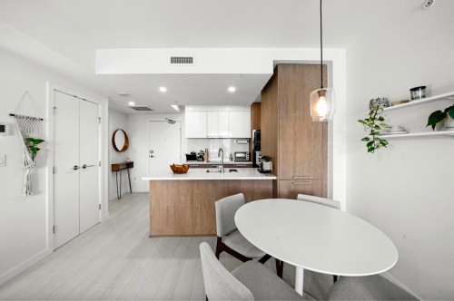 1911-285 10Th Avenue E, Vancouver, BC 