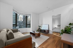 203-1238 Melville Street  Vancouver, BC V6E 4N2