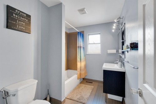 1230 Bluff Drive, Coquitlam, BC 