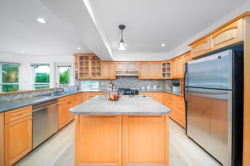 11700 Kingfisher Drive, Richmond, BC 