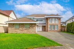 5611 Holt Avenue  Richmond, BC V7C 5C8
