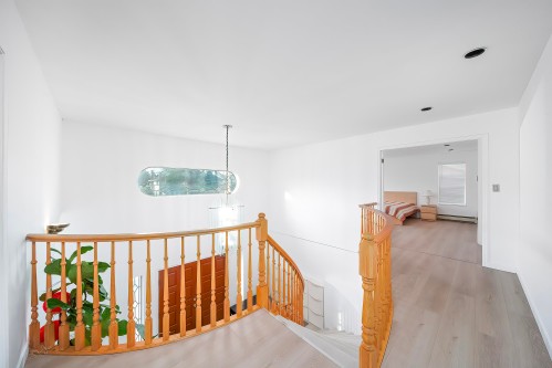 5611 Holt Avenue, Richmond, BC 